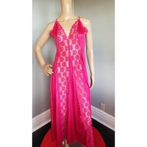 70s Vintage Val Mode Deep Raspberry Nylon Nightgown - M